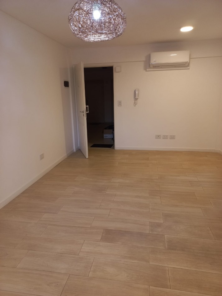 Alquiler 2 Ambientes a estrenar, 50 m2 en Castelar.