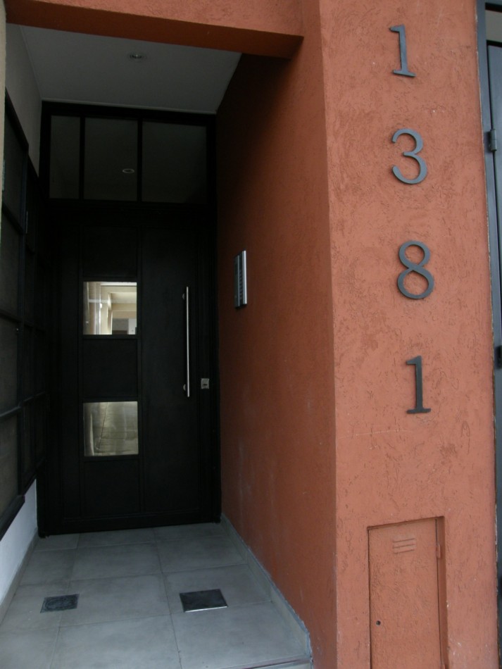 Departamento de 2 ambientes con cochera en Ramos Mejia