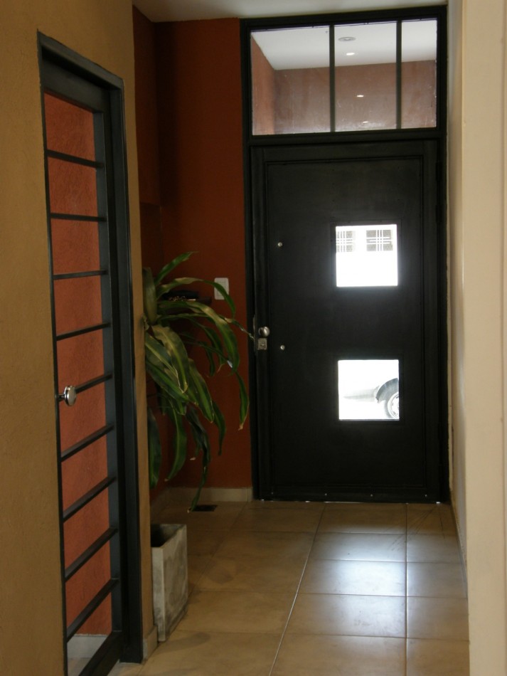 Departamento de 2 ambientes con cochera en Ramos Mejia