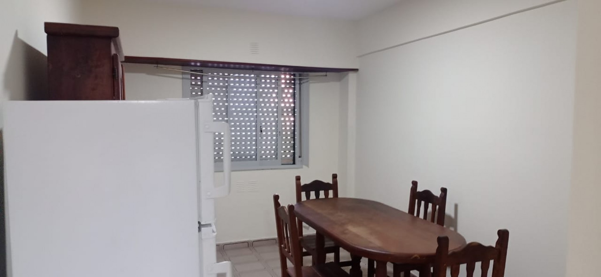 Departamento 2 amb a metros estacion Moron, Sarmiento 900