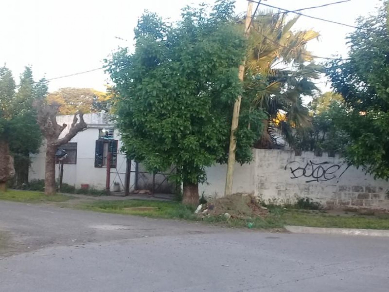 OPORTUNIDAD Nuevo Precio CASA EN VENTA EN ITUZAINGO. Cosquin 2000 