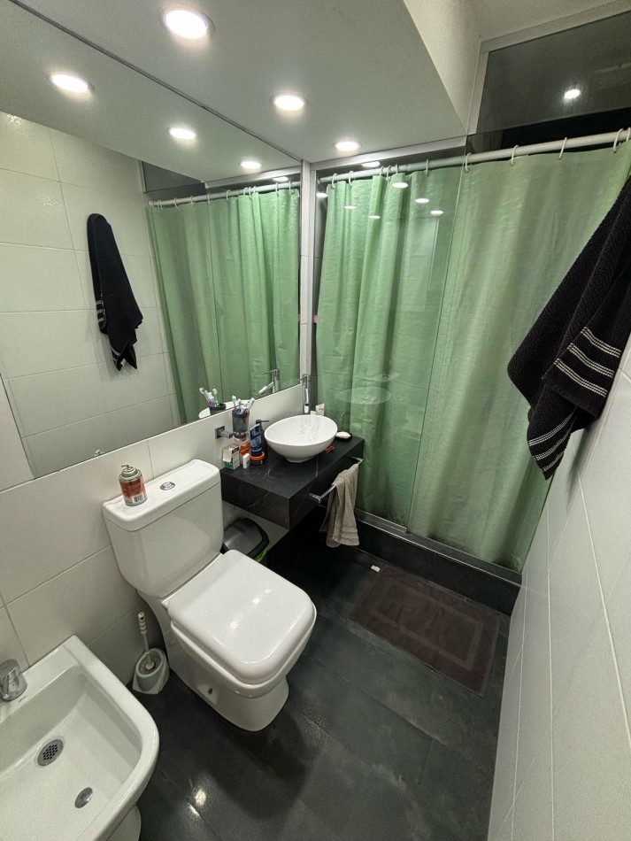 Venta excelente Depto. 3 Amb. en Moron, Saavedra 230