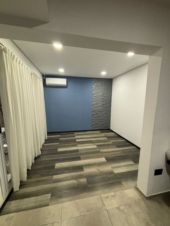 Venta excelente Depto. 3 Amb. en Moron, Saavedra 230