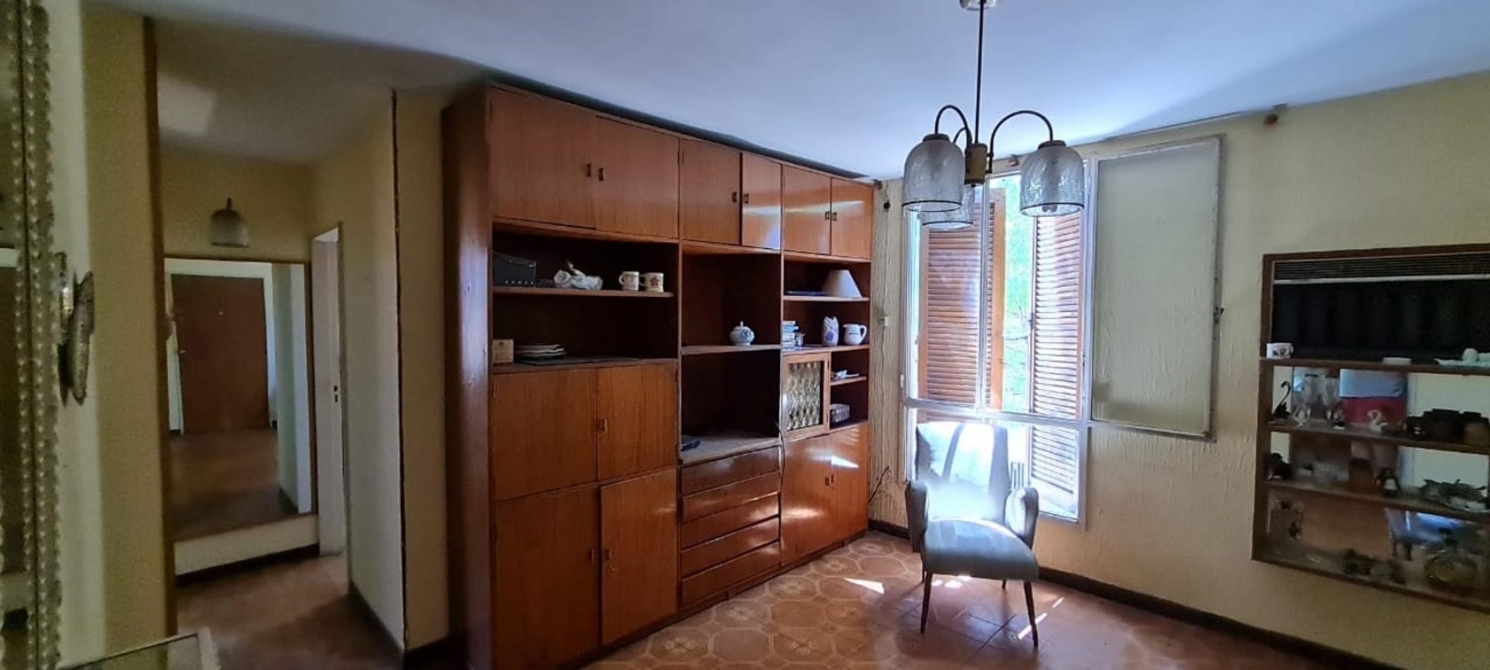 OPORTUNIDAD Departamento de 3 ambientes en VENTA, Centenario 3500.