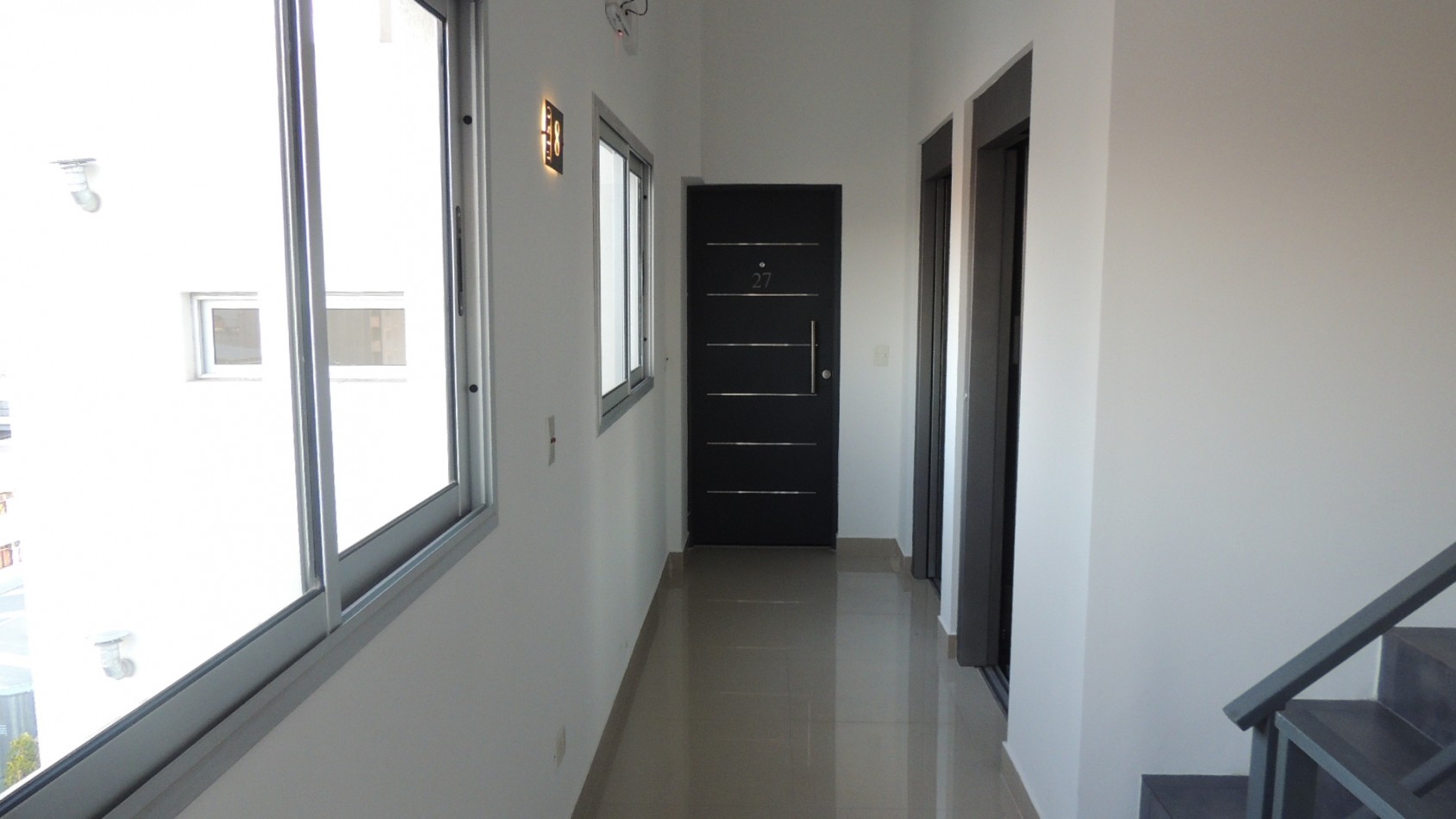 DEPARTAMENTO DE 2 AMB CON TERRAZA PRIVADA EN VENTA EN MORON