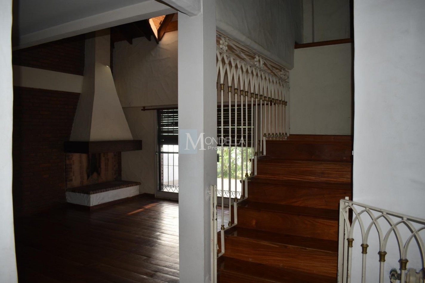 Casa 4 amb Pque. Sayago, Terreno 364 m², Pileta 2 cocheras. Nicolas Arredondo 3000, Castelar