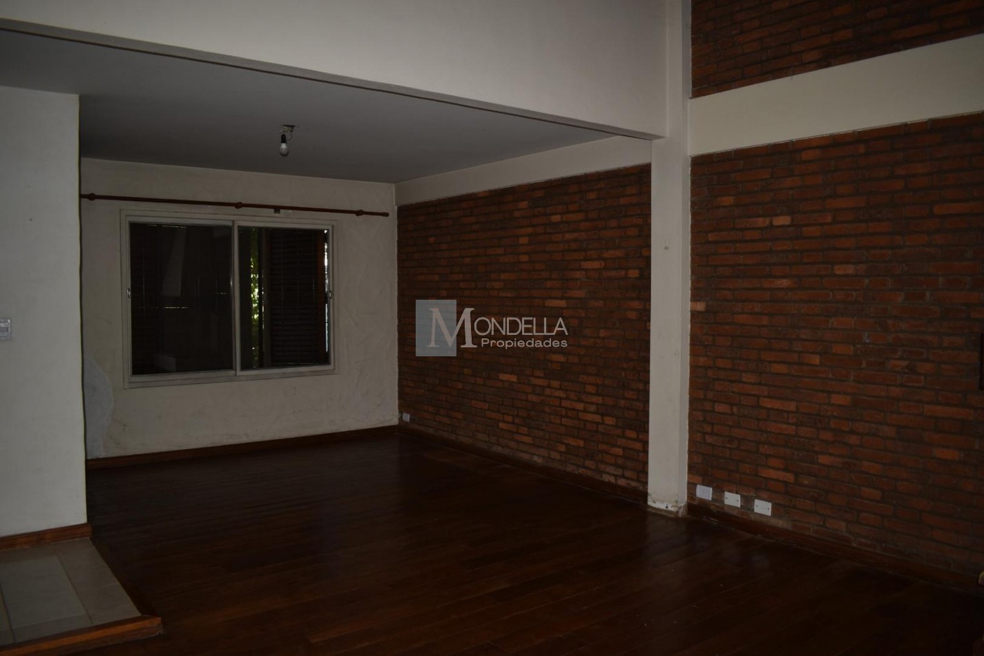 Casa 4 amb Pque. Sayago, Terreno 364 m², Pileta 2 cocheras. Nicolas Arredondo 3000, Castelar