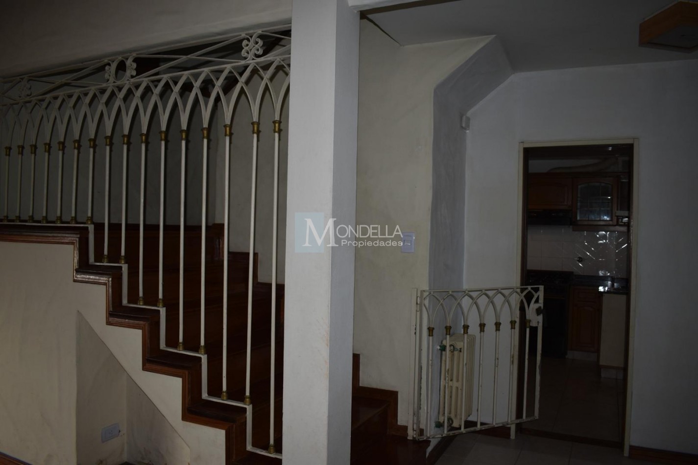 Casa 4 amb Pque. Sayago, Terreno 364 m², Pileta 2 cocheras. Nicolas Arredondo 3000, Castelar