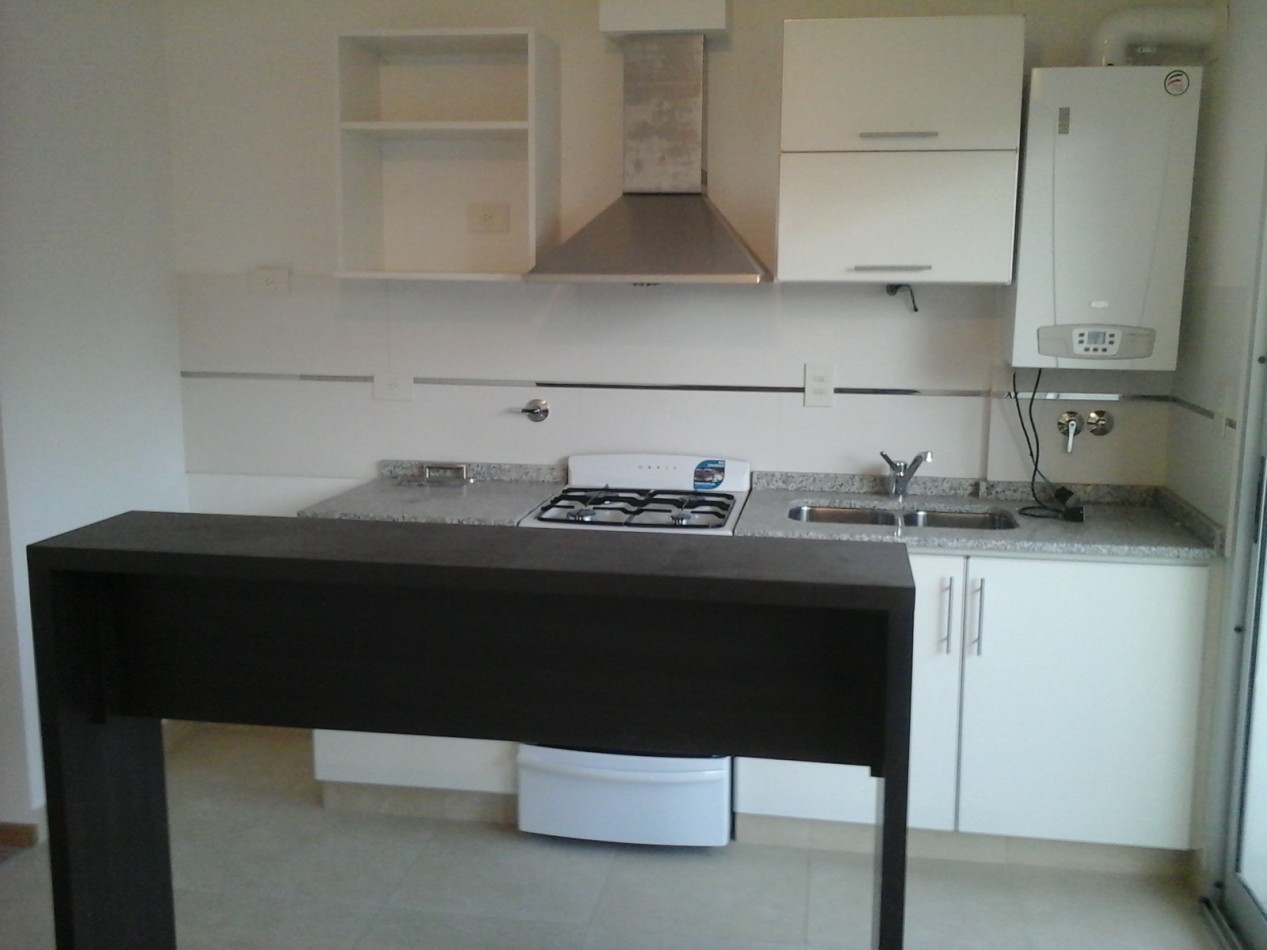 Departamento 2 ambientes en Castelar Sur