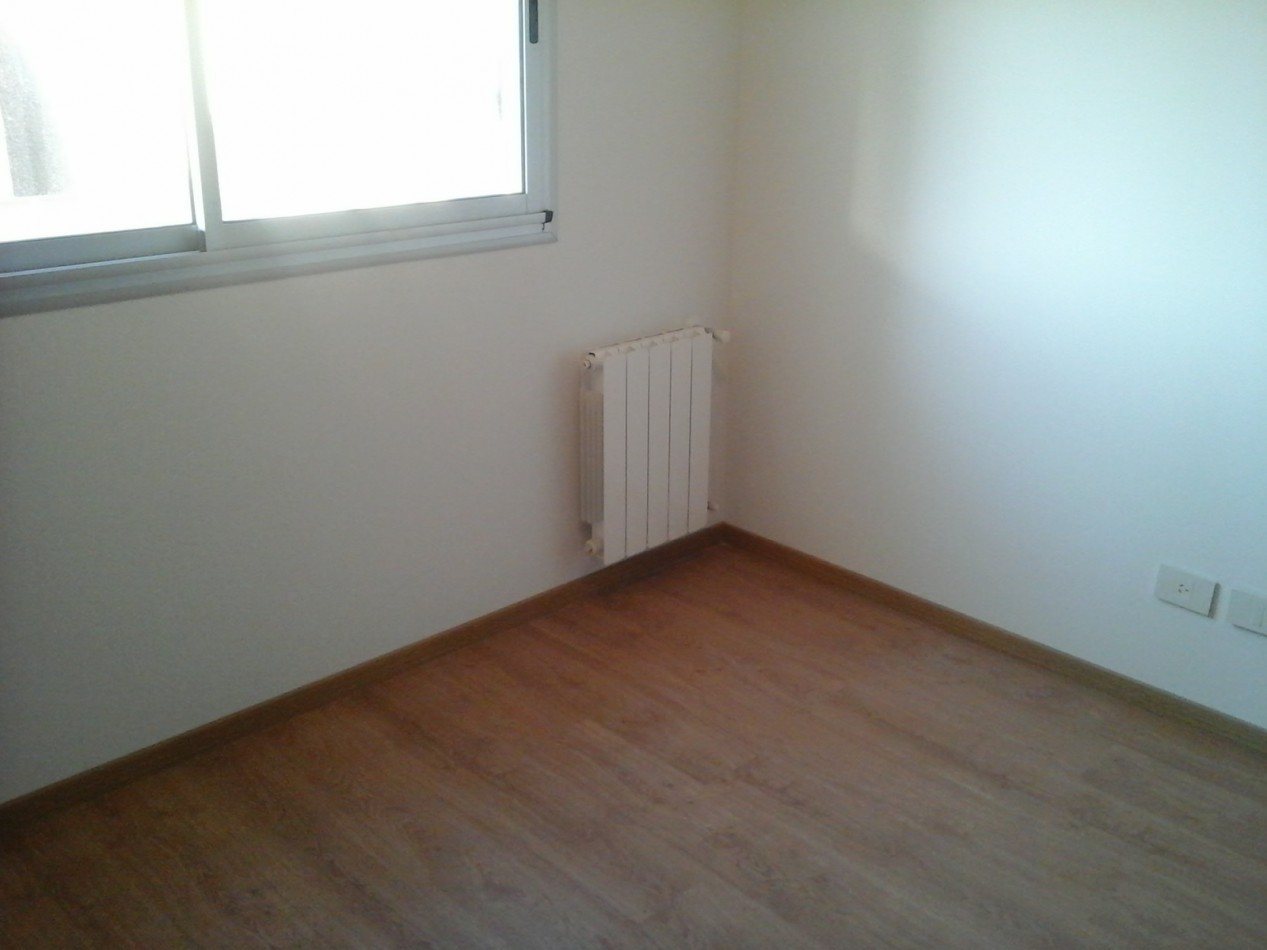 Departamento 2 ambientes en Castelar Sur
