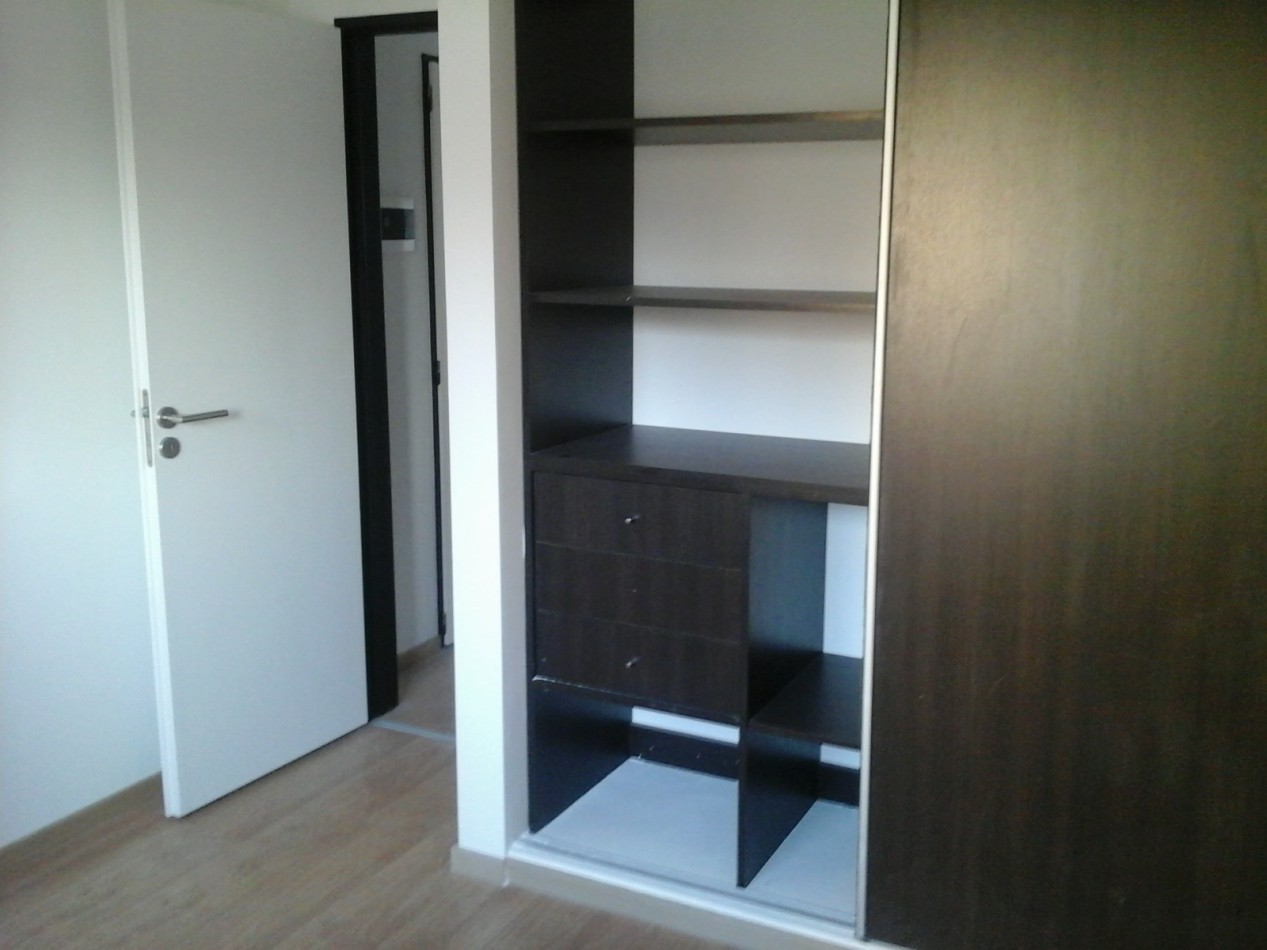 Departamento 2 ambientes en Castelar Sur