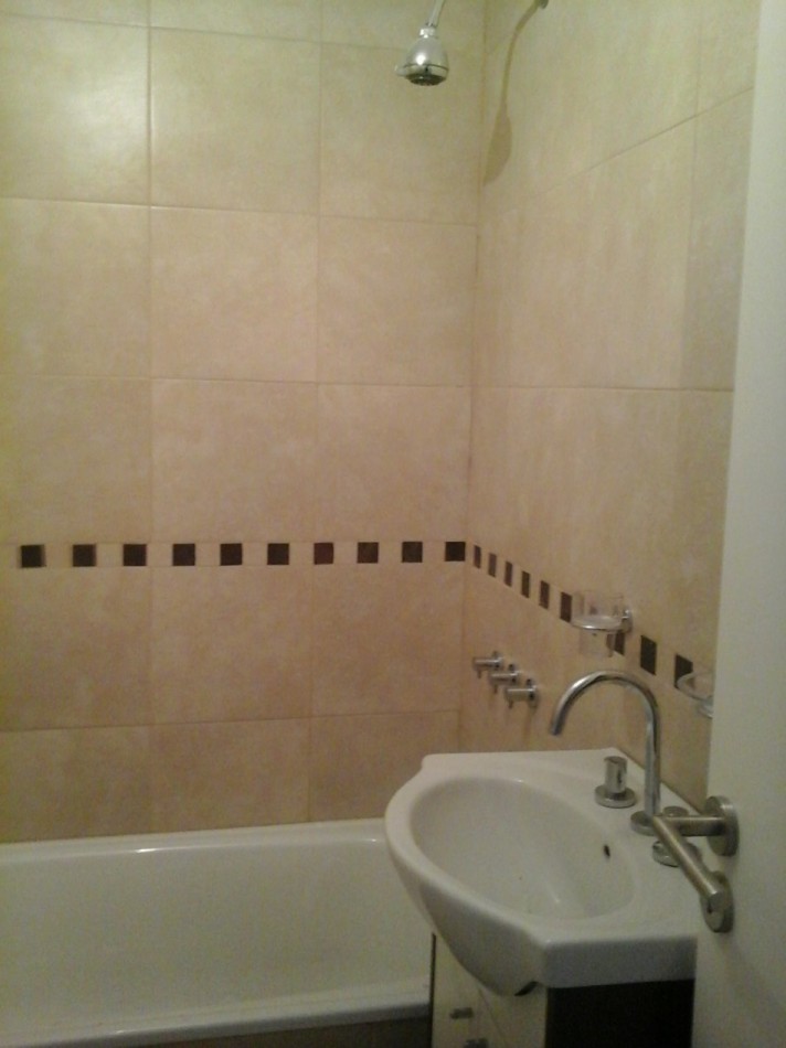 Departamento 2 ambientes en Castelar Sur