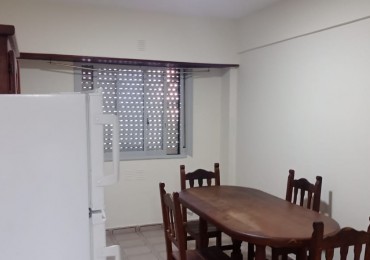 Departamento 2 amb amoblado a metros estacion Moron, Sarmiento 900