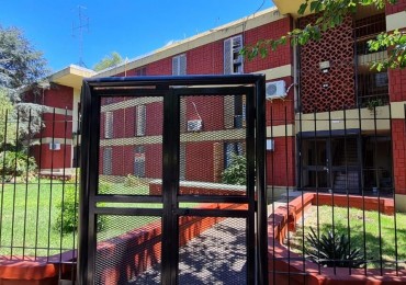 OPORTUNIDAD Departamento de 3 ambientes en VENTA, Centenario 3500.