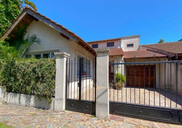 Chalet de 4 ambientes, excelente estado y ubicacion, Merlo 800.