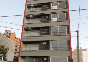 Monoambiente con cochera en alquiler Cercano estacion y Facultad Moron